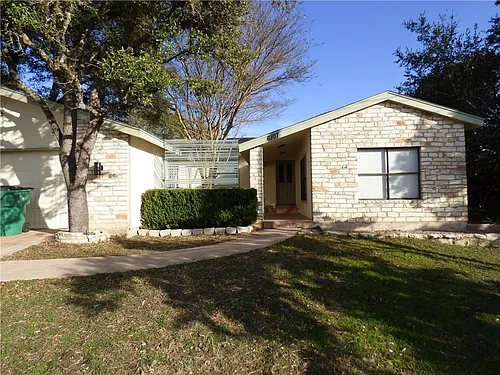 6107 La Mesa St Photo 1