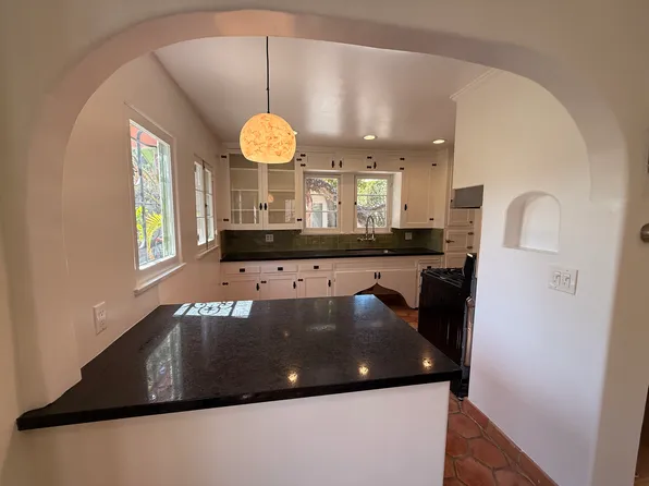 937 Hammond St #939, West Hollywood, CA 90069