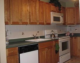 2nd image of 1 Salisbury Pt APT 4D