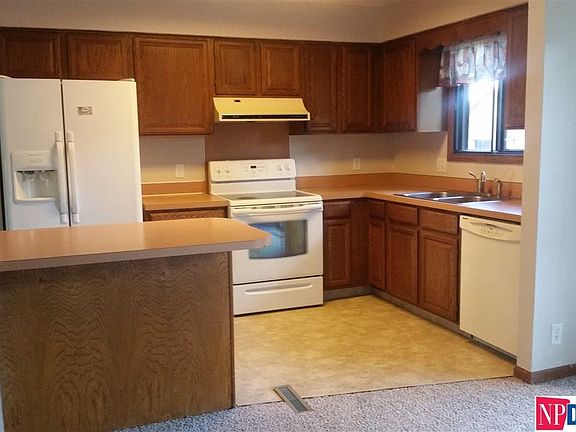 5th image of 3414 E Dutchman Cir