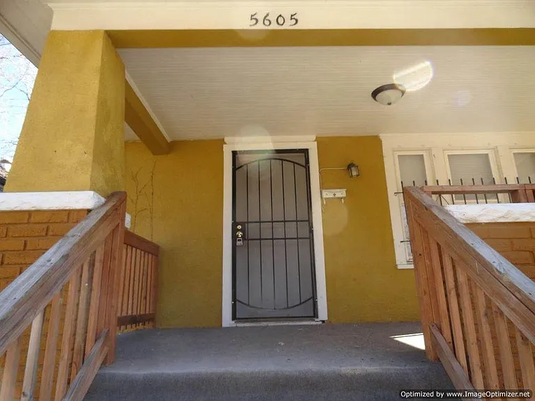5605 Brooklyn Ave — Photo 19