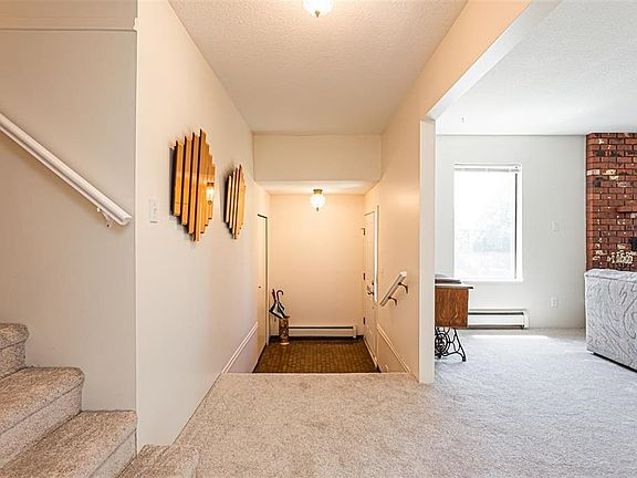 2nd image of 9092 Hardy Rd