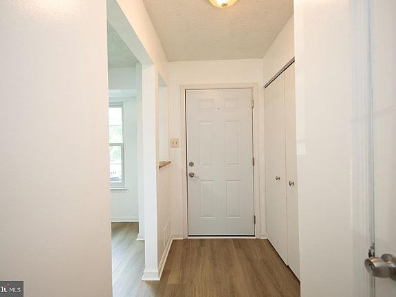 3rd image of 4326 Gilmer Ct