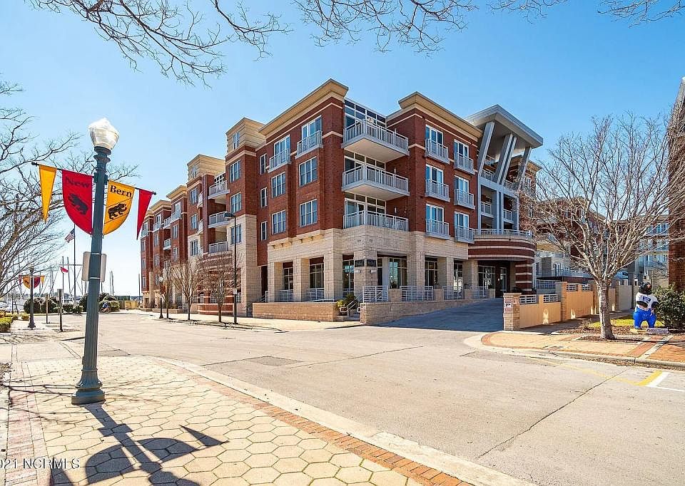 1st image of 204 Sky Sail Blvd