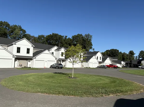 2370 Curry Rd, Schenectady, NY 12303