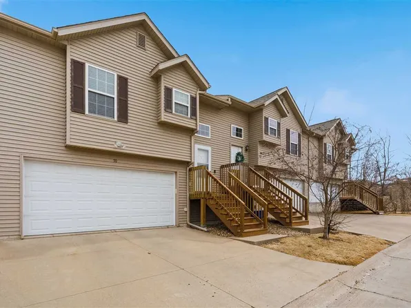 70 Jefferson Ln, North Liberty, IA 52317