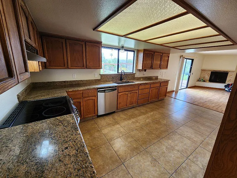 14705 Vesper Rd — Photo 15