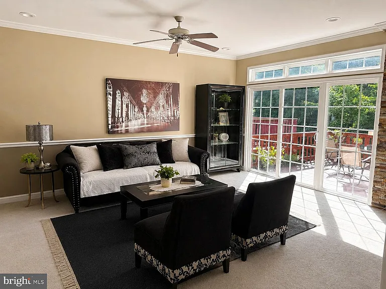 1267 Brookstone Dr — Photo 3