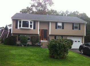 2 New Hampshire Rd, Wilmington, MA 01887