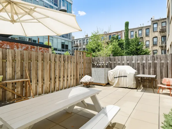 170 North 11th Street image 4 of 9