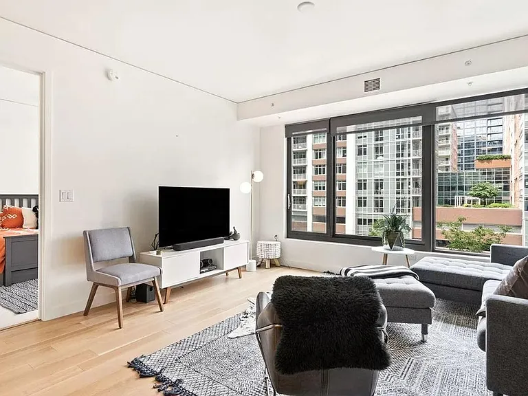 1750 Wewatta St #527 — Photo 7