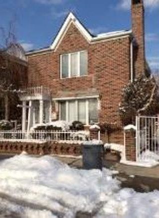 2nd image of 2243 E 72nd St
