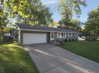 5949 Boone Ave N, New Hope, MN 55428