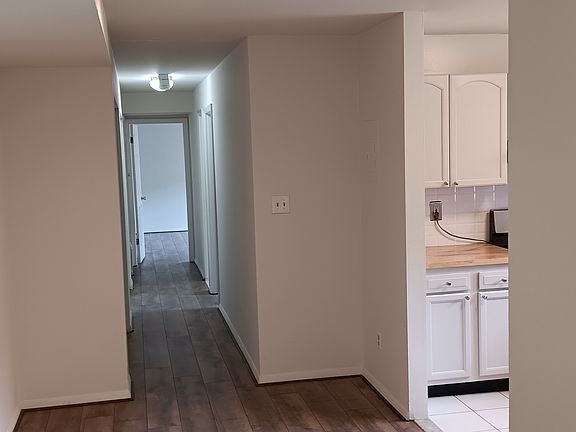 3rd image of 12001 Tarragon Rd Unit B