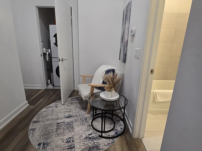 5 Wellington St S #208 — Photo 19