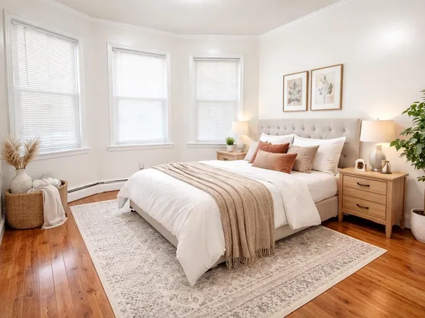 317 Avenue A #1, Bayonne, NJ 07002