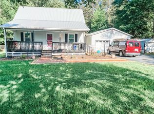 942 N Crestview Dr, Seneca, SC 29678