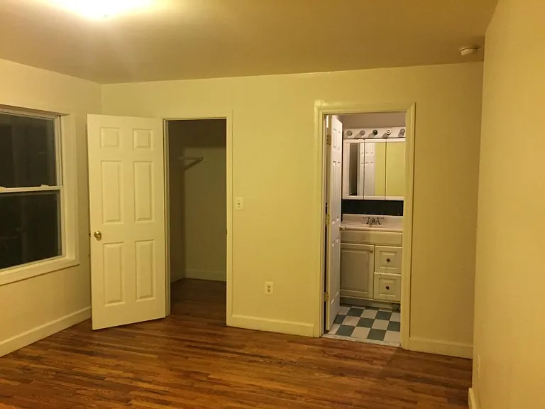 727 Newark Ave #2 — Photo 6