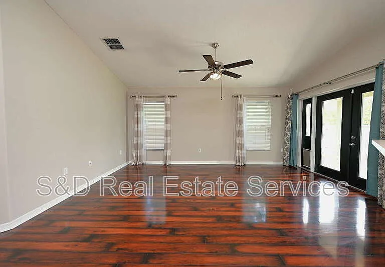7147 Cedarcrest Blvd — Photo 9