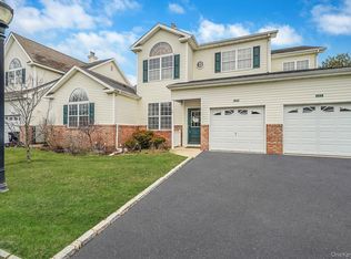 109 Constantine Way, Mount Sinai, NY 11766