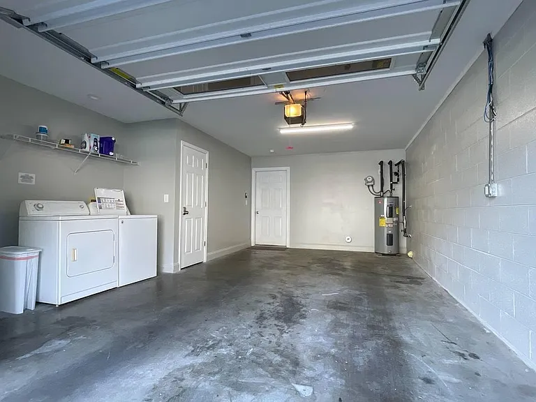 169 E Grande Ave #100 — Photo 27
