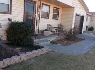 102 N Perkins Ave, Guymon, OK 73942