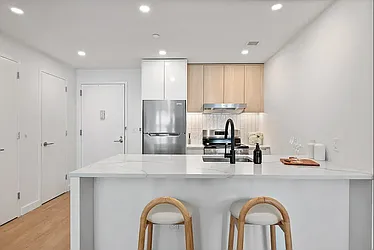 Rented by Living New York