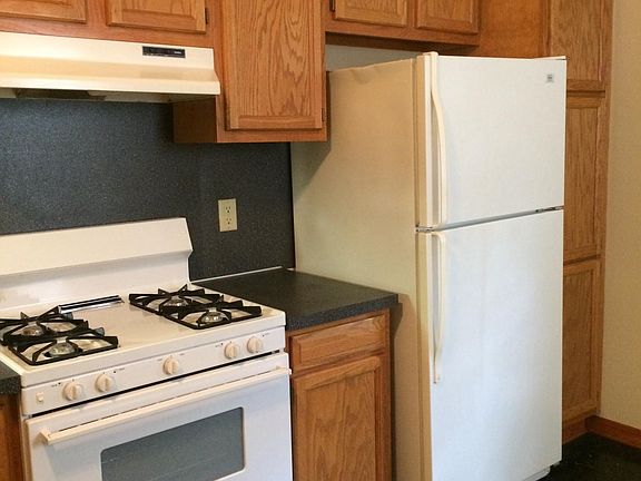 2nd image of 1434 Buffalo Ave NE #1