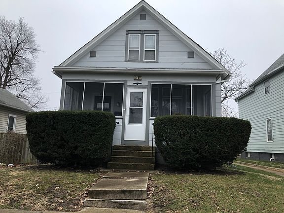 2nd image of 817 1/2 E Jefferson St
