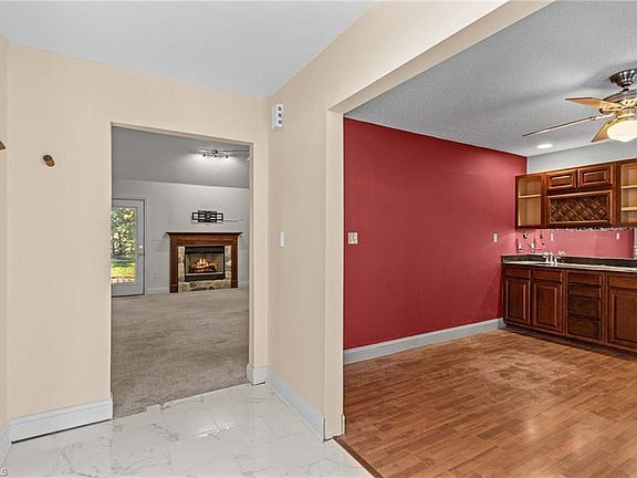 5th image of 151 Adrian Rd