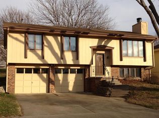 11567 Rambleridge Rd, Omaha, NE 68164