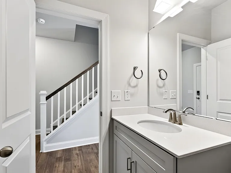 801 Portland Rose Dr — Photo 17