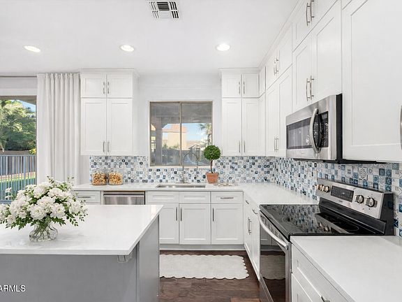 5th image of 4332 E VALLEJO Court