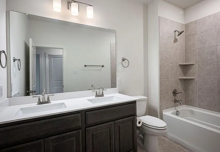 1763 Montgomery Dr — Photo 12