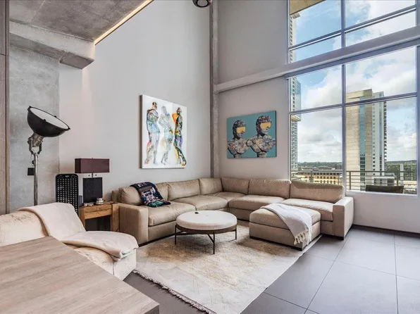 800 W 5th St APT 1105, Austin, TX 78703