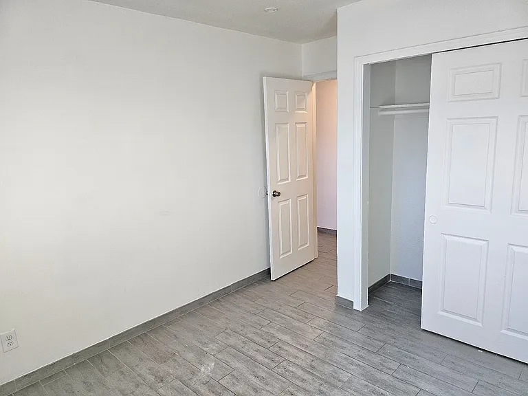 4117 E Moreland St #2 — Photo 12