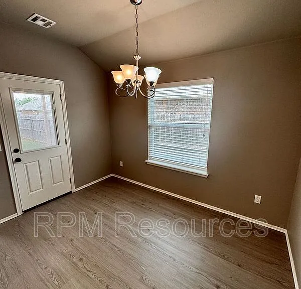 2705 Sugar Pine Dr — Photo 16