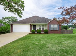 6283 Cord Ave, Springdale, AR 72762