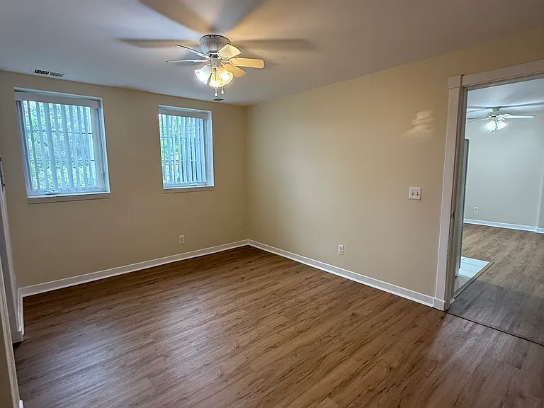 420 North St #18 — Photo 36