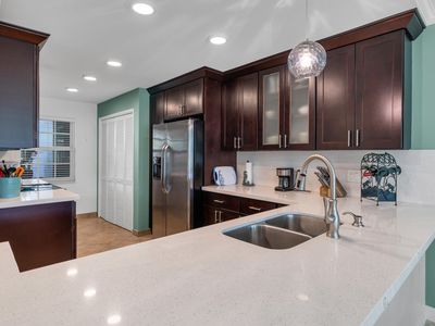 901 Cypress Terrace #101, Pompano Beach, FL, 33069