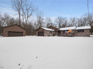 1115 Kay Dr, Lorain, OH 44053