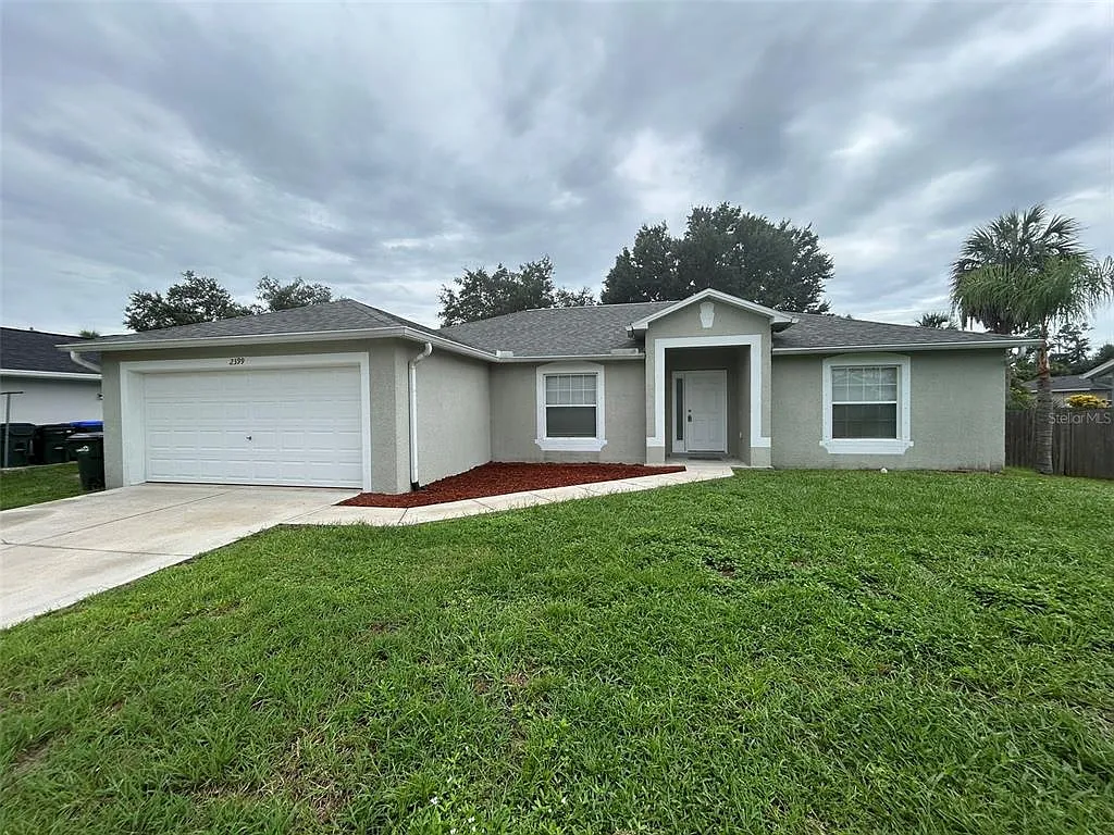 3 bed, 2.0 bath, 1840 sqft, $1,875 — Photo 1