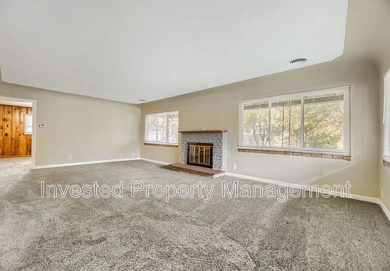 5410 E Asbury Ave — Photo 3
