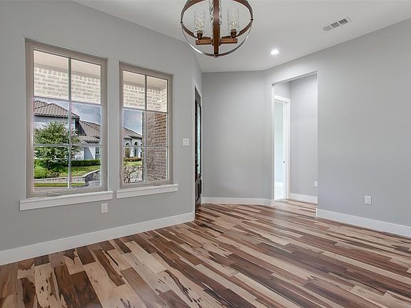 4th image of 726 Shenandoah