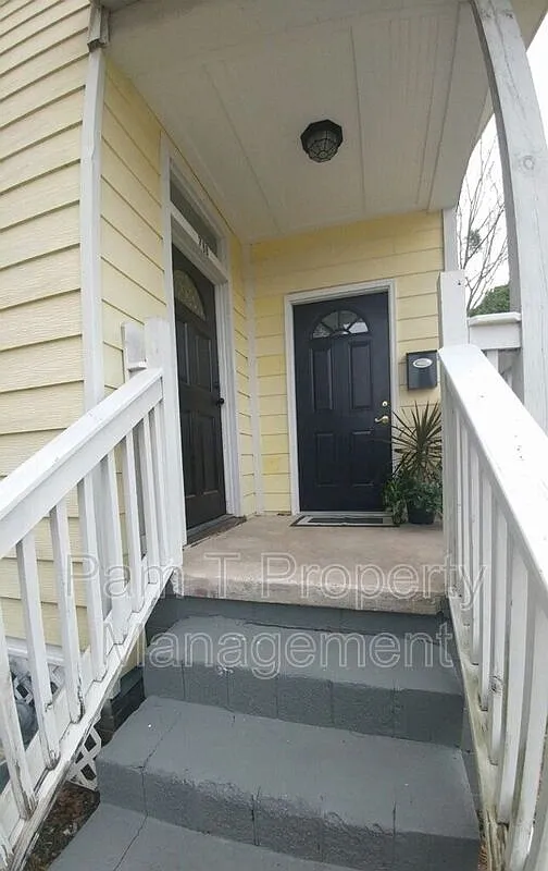 1 bed, 1.0 bath, 985 sqft, $1,475 — Photo 2
