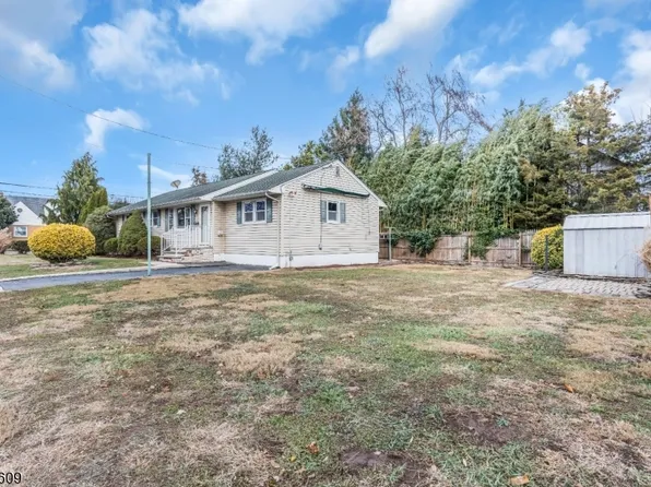 113 S 5th Ave, Manville Boro, NJ 08835