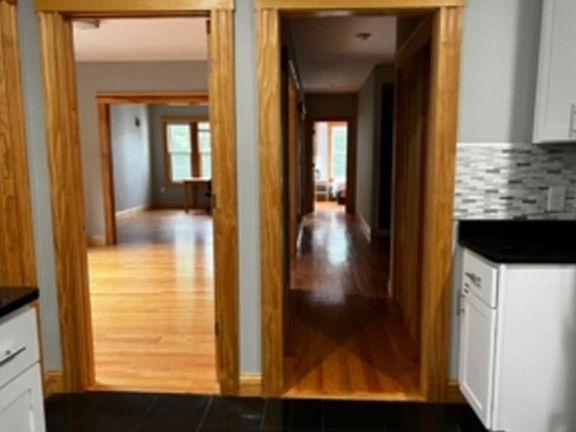 4th image of 152 Winchester St #1