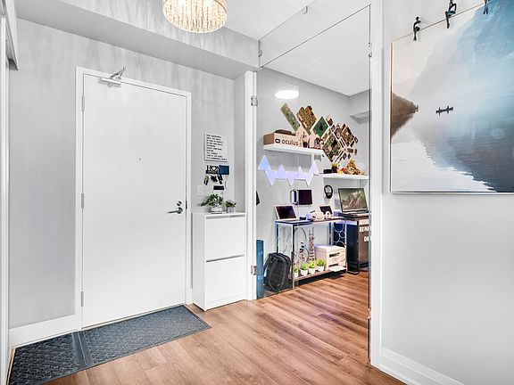 5th image of 215 Fort York Blvd #707