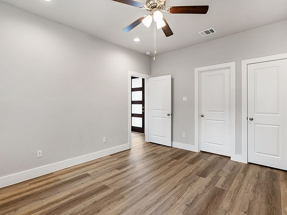 3rd image of 9013 Lonestar River Ln #9013