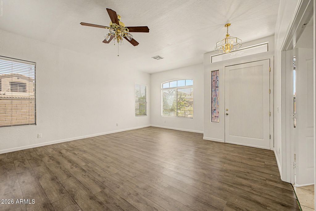 530 S BAHAMA Drive, Gilbert, AZ - View 6
